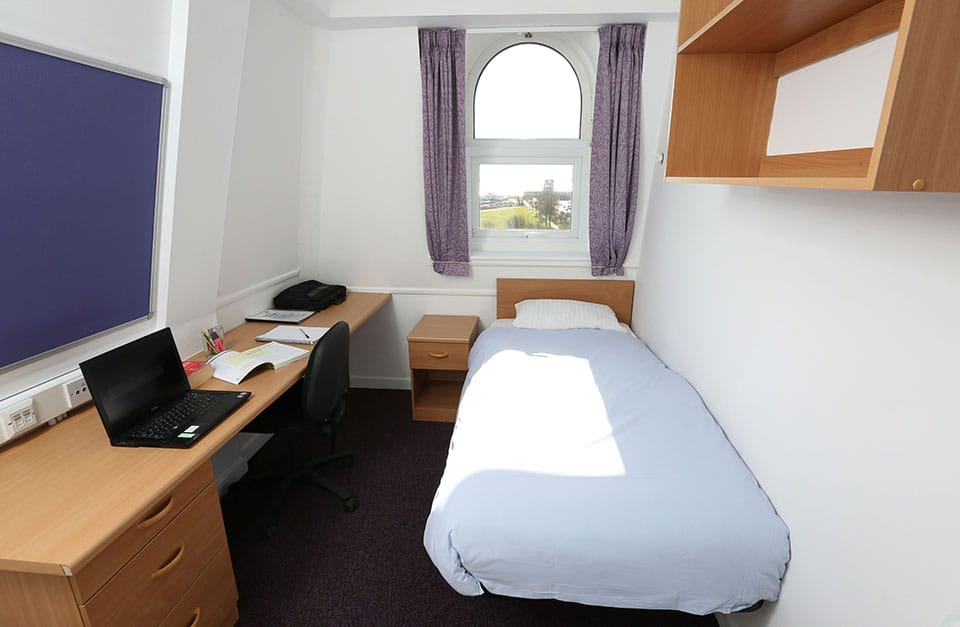 Hotel Rooms Plymouth Uk Hotel Rooms Plymouth Uk